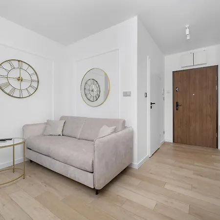 Przytulne W Sercu Wroclawia Z Parkingiem By Renters Apartmán